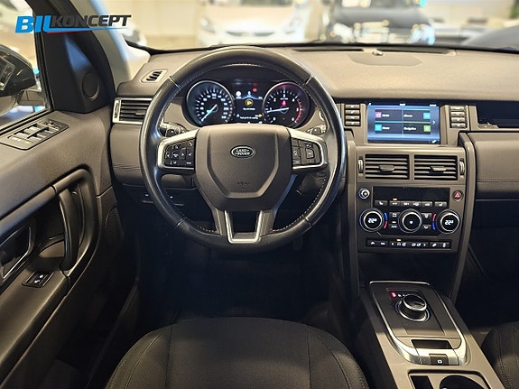 Land Rover Discovery Sport 16 of 21
