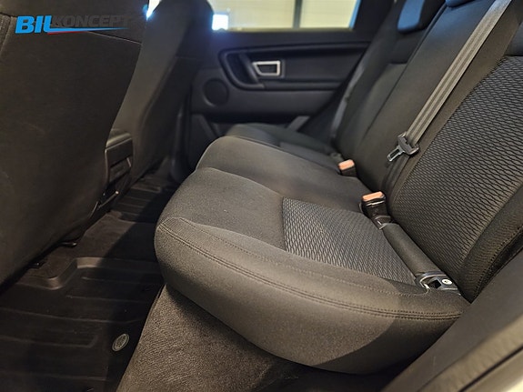 Land Rover Discovery Sport 12 of 21