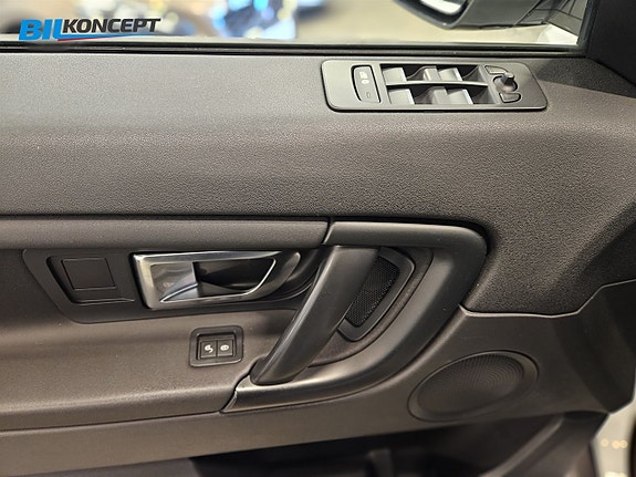 Land Rover Discovery Sport 14 of 21