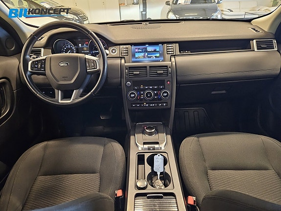Land Rover Discovery Sport 13 of 17