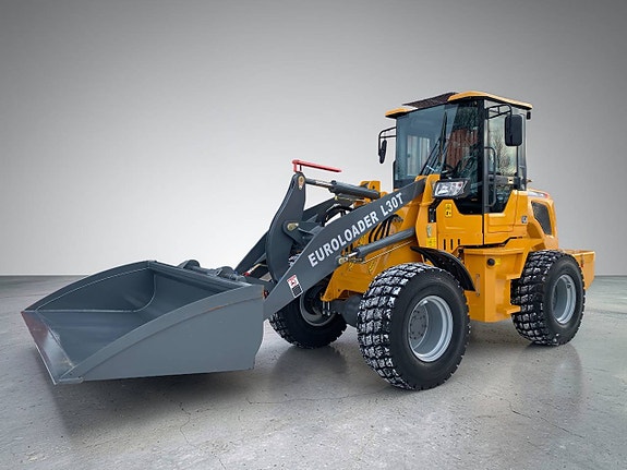 Fabriksnya Euroloader L30 T | Norrlandspaket