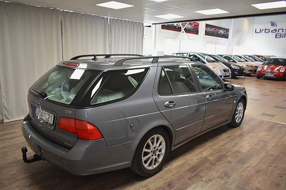 Saab 9-5 6 of 17