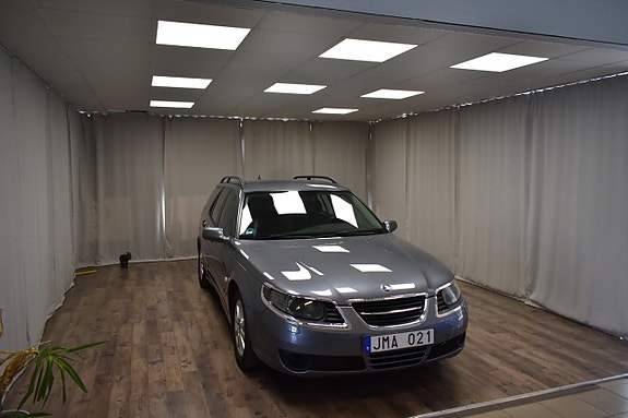 Saab 9-5 8 of 17
