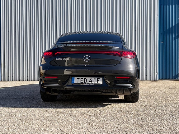 Mercedes-Benz EQE300 7 of 23