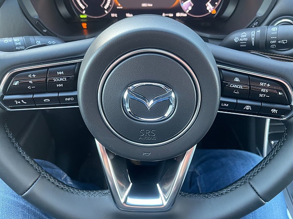 Mazda CX-80 16 of 17