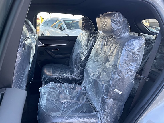 Mazda CX-80 11 of 17