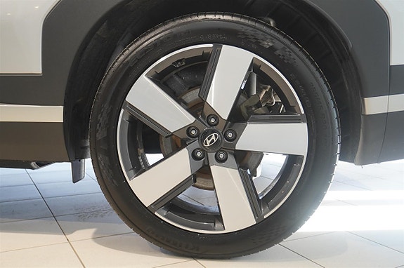 Hyundai Santa Fe 9 of 17