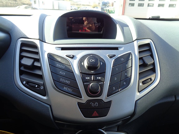 Ford Fiesta 10 of 10
