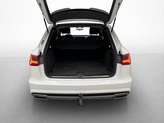 Audi A6 9 of 30