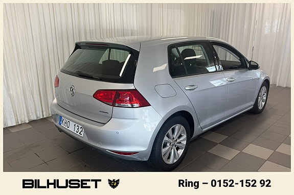 Volkswagen Golf VII 3 of 16