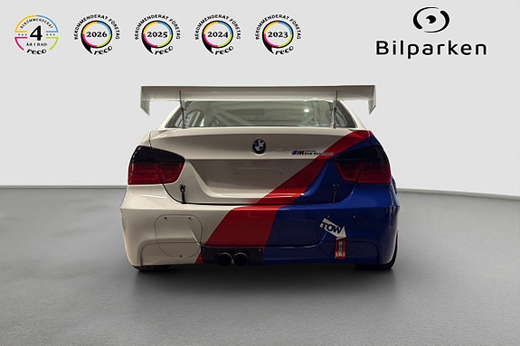 BMW 330Cd 6 of 17