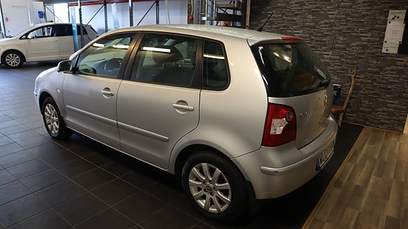 Volkswagen Polo 3 of 5