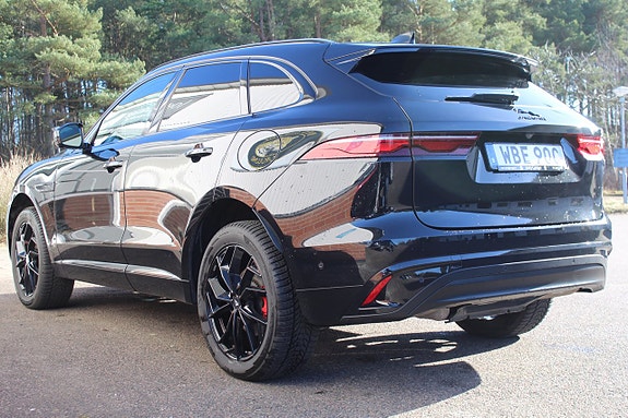 Jaguar F-PACE 3 of 14
