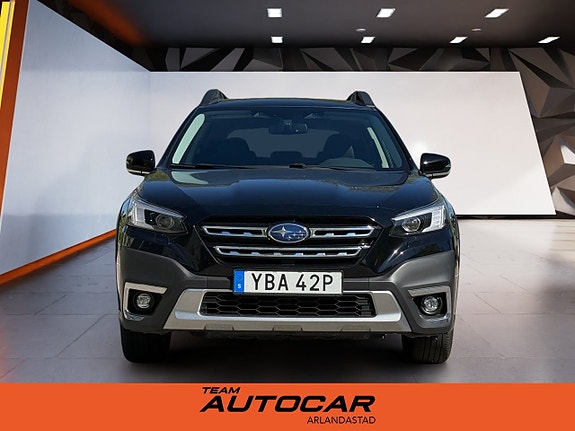 Subaru Outback 3 of 5