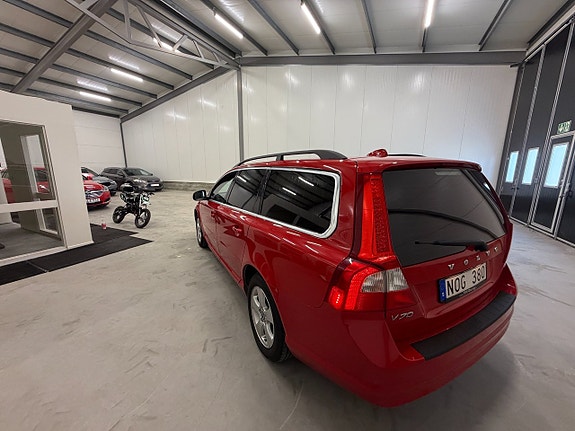 Volvo V70 5 of 5