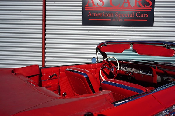 Chevrolet Impala 17 of 29