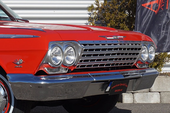 Chevrolet Impala 8 of 29