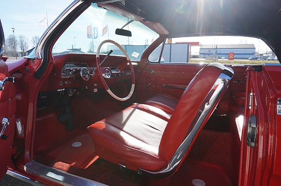 Chevrolet Impala 20 of 29
