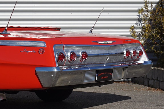 Chevrolet Impala 11 of 29
