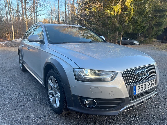 Audi A4 allroad 3 of 5