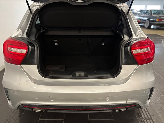 Mercedes-Benz A250 9 of 17
