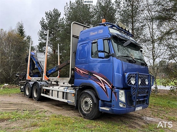 Volvo FH D13 Timmerbil med Palfinger M110 kran (230,000:- ex