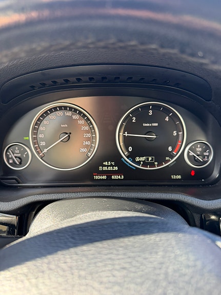 BMW X3 2 of 4
