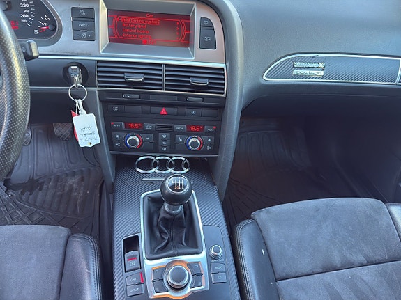 Audi A6 17 of 19