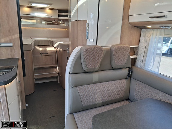 Carthago C-Tourer 143 LE / Mercedes / Automat 16 of 21