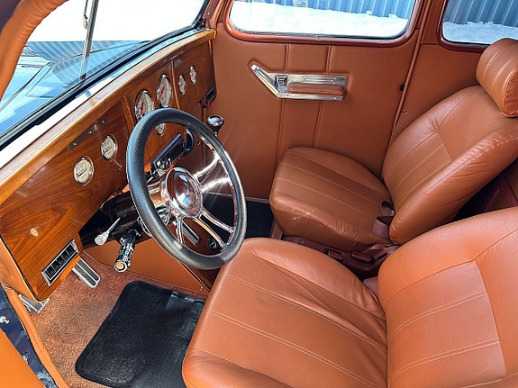Ford Model 48 17 of 19