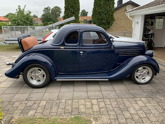 Ford Model 48 2 of 24