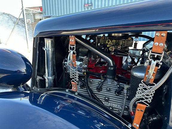 Ford Model 48 11 of 19