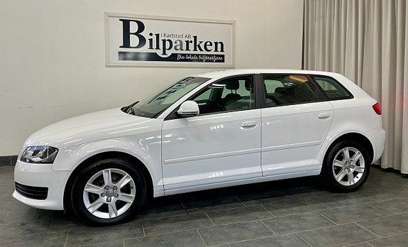 Audi A3 3 of 5