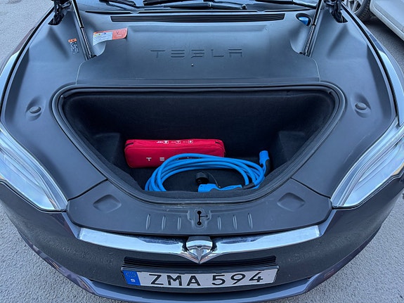 Tesla Model S 9 of 26