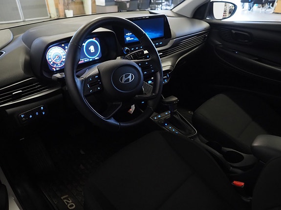 Hyundai i20 9 of 25