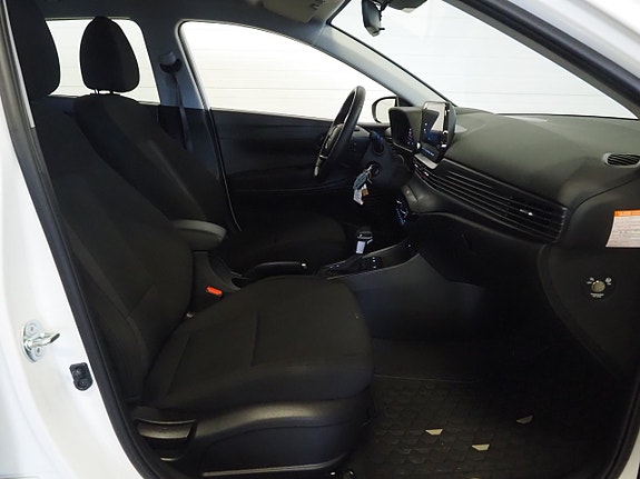 Hyundai i20 15 of 25