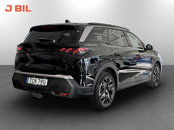 Peugeot 5008 2 of 5