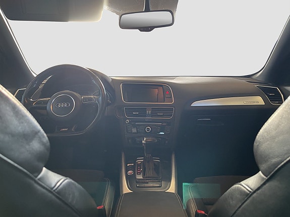 Audi Q5 13 of 19