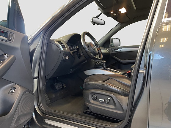 Audi Q5 9 of 19