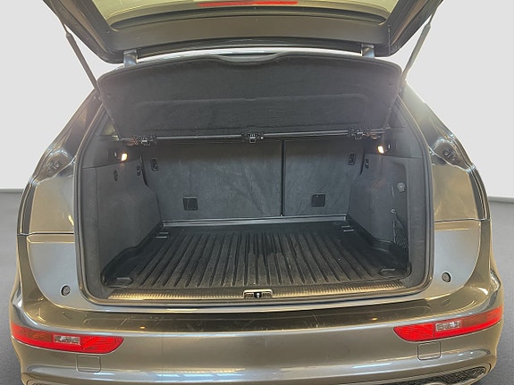 Audi Q5 16 of 19