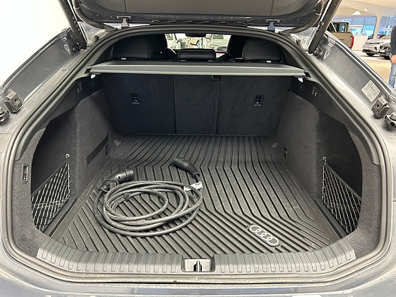 Audi A6 8 of 23