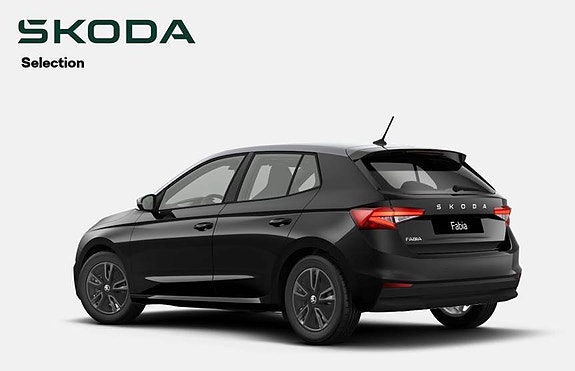 Skoda Fabia 2 of 5