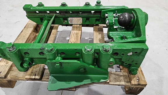 John Deere 7R Bultat kuldrag 4000kg