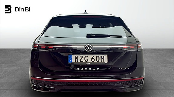 Volkswagen Passat 5 of 5