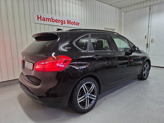 BMW 225xe 8 of 23