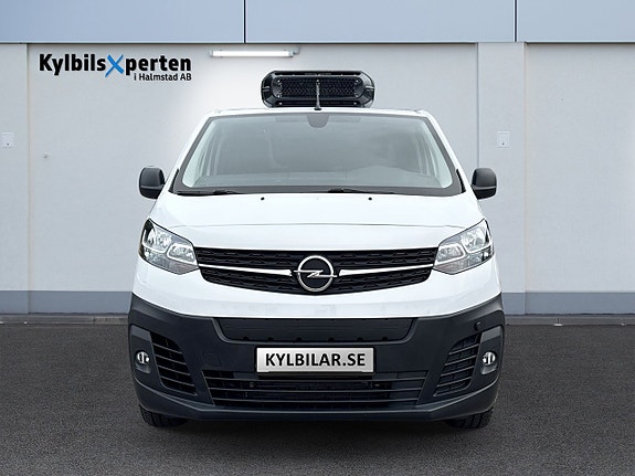 Opel Vivaro-e 8 of 13