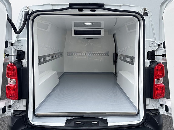 Opel Vivaro-e 11 of 13
