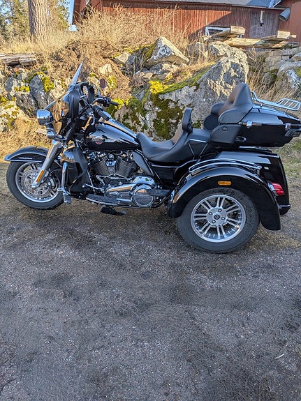Harley-Davidson Tri Glide Ultra *Inkommande!*