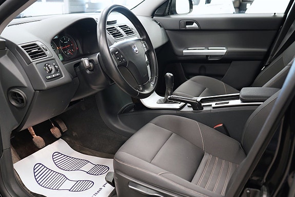 Volvo V50 8 of 25