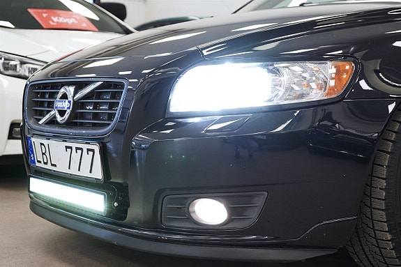 Volvo V50 7 of 25